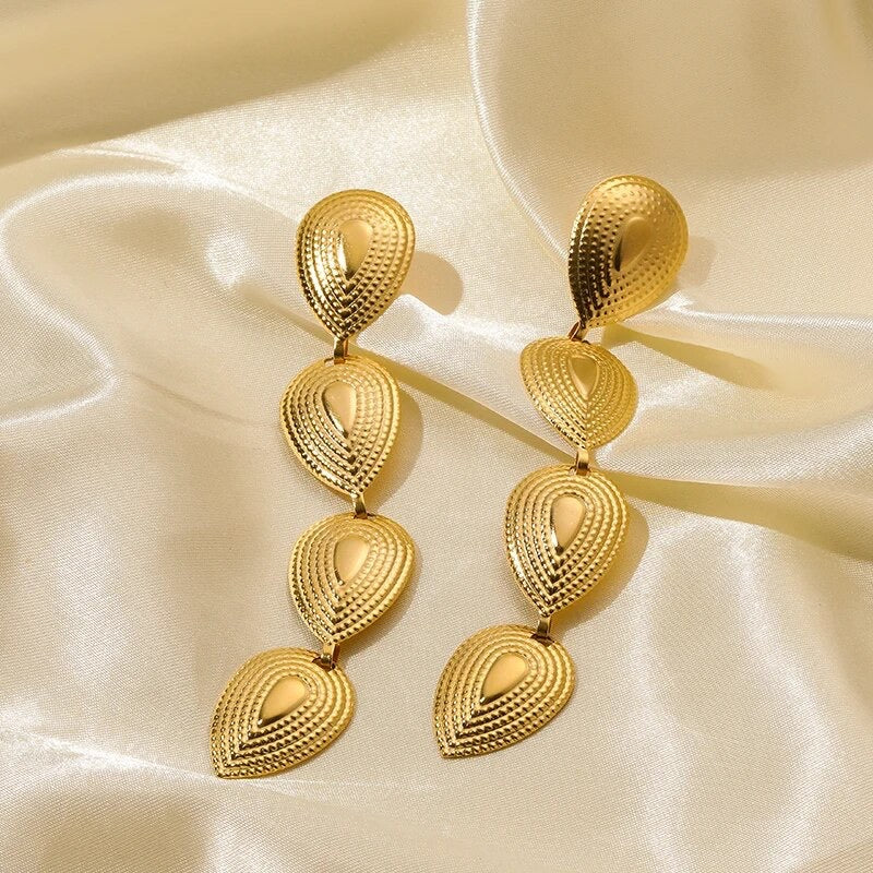 Vintage Etched Oval Drop Gold Earrings