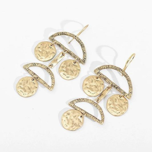 Gold / Silver stunningly unique but contemporary, then the Cacique Earrings will awe you and others. It’s handmade and detailed face drops nicely. Make it yours or gift it to your special friend!