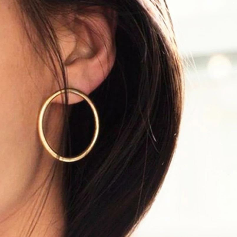 Stainless steel round hoop earrings gold