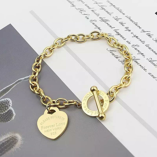Heart tag pendant charm bracelet - gold