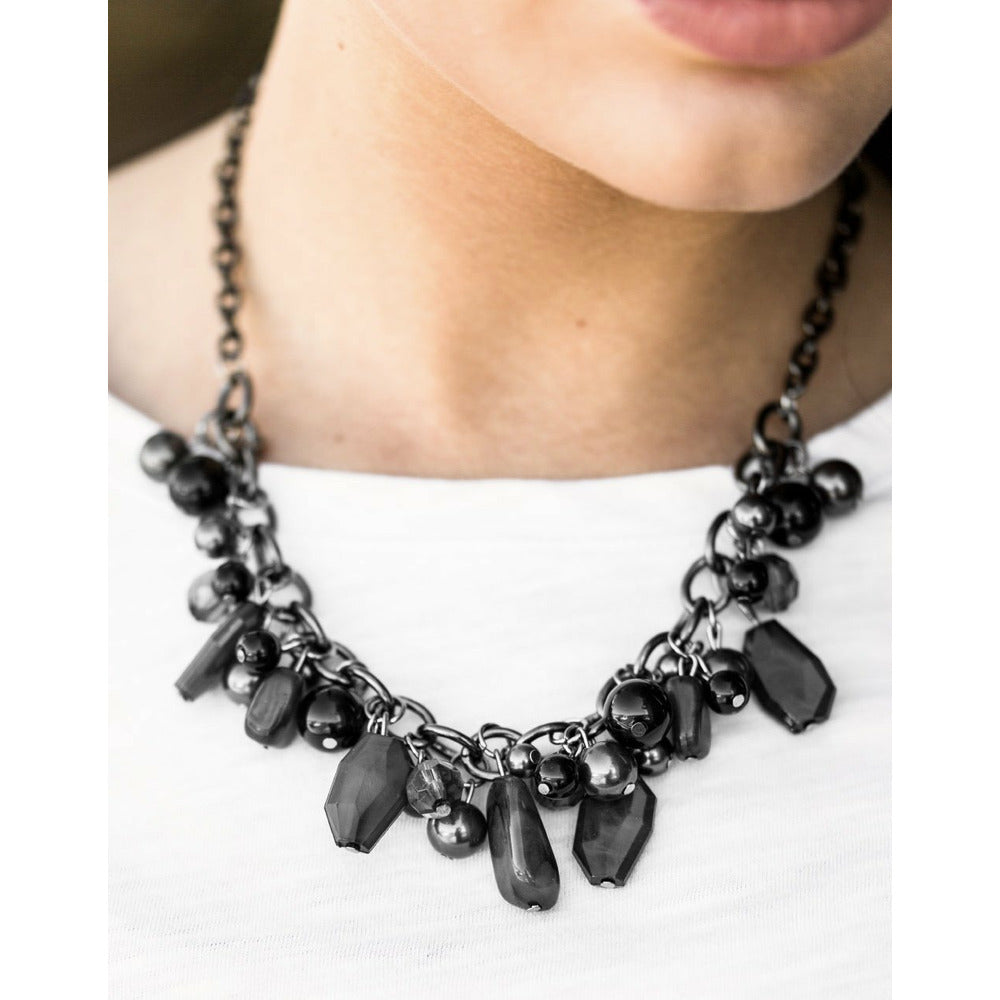 Black crystal necklace with earrings 