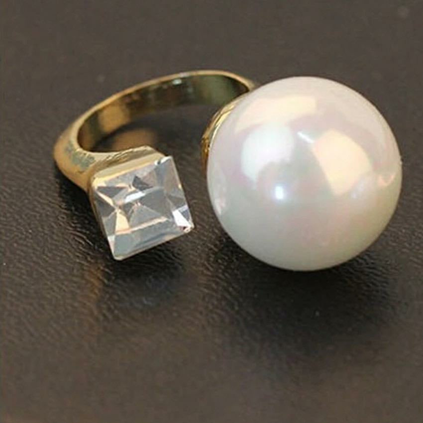 Adjustable large pearl and rhinestone ring - Silver / Gold 